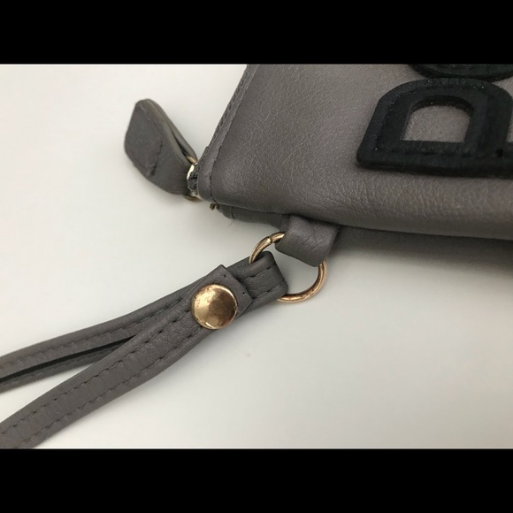 Positive Vibes wristlet - Picture 2 of 8